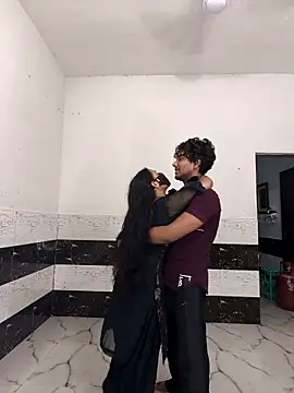 riya190 online show from 10-07-25, 06:49