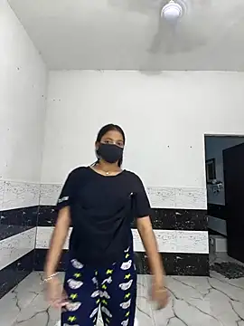 riya190 online show from 10-11-25, 05:22