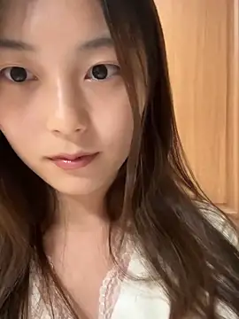 Sweet-Angel999 online show from 11-19-25, 02:17