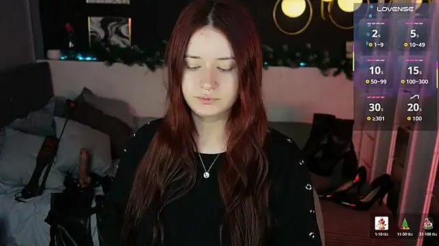 Lily Moonlight online show from 01-10-26, 01:57