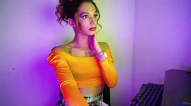 Snapshot of Dy_Hanna chatting on 02-21-25, 04:18 Dy Hanna online show from 02-21-25, 04:18