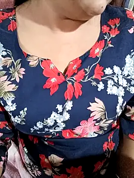 Beautyy38 online show from 11-18-25, 03:12