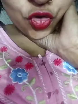 Wifesuman40 online show from 12-20-24, 09:21