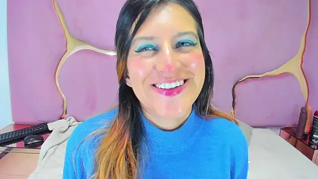 GiaRoussel online show from 01-11-25, 02:25