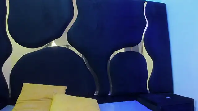 GiaRoussel online show from 09-22-25, 08:00