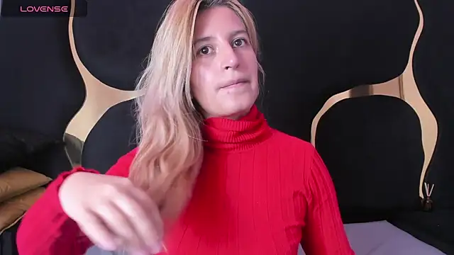 GiaRoussel online show from 02-04-26, 04:24