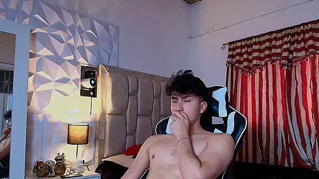 santyago taylor online show from 02-12-25, 07:45