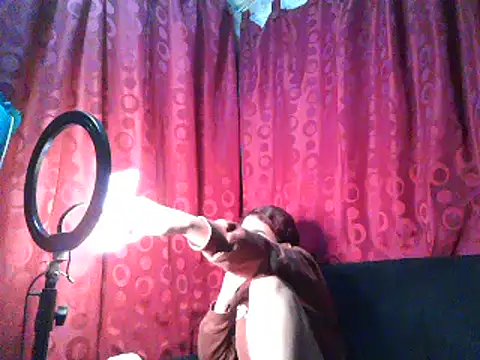 Snapshot of ifeelverywet_andhot chatting on 03-17-25, 05:05 ifeelverywet andhot online show from 03-17-25, 05:05