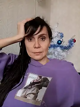 Francenia lolis online show from 01-06-25, 10:57