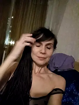 Francenia lolis online show from 01-16-25, 06:06