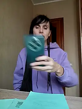 Francenia lolis online show from 01-23-25, 12:19