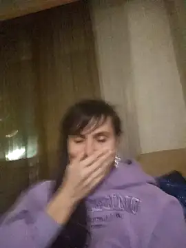 Francenia lolis online show from 01-25-25, 07:28