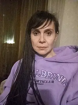 Francenia lolis online show from 01-25-25, 10:39