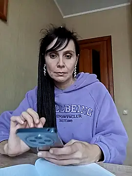 Francenia lolis online show from 02-03-25, 01:30