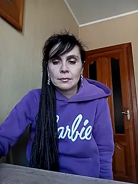 Francenia lolis online show from 02-21-25, 12:06