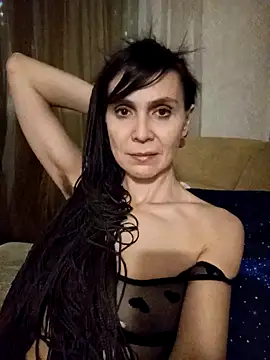 Francenia lolis online show from 03-04-25, 05:13