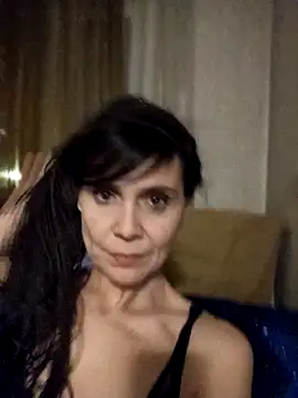 Francenia lolis online show from 03-12-25, 07:38