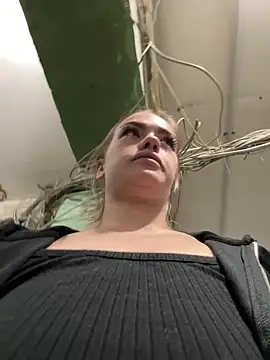 -Sexy Barbie- online show from 12-13-24, 08:20