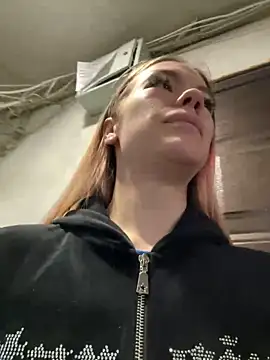 -Sexy Barbie- online show from 12-25-24, 06:31