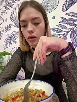 -Sexy Barbie- online show from 01-22-25, 08:40