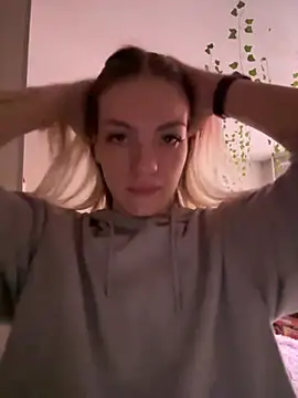 -Sexy Barbie- online show from 03-02-25, 10:45