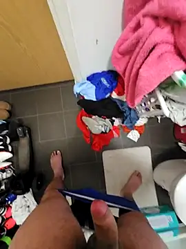 Snapshot of eric69_69 chatting on 03-06-25, 06:30 eric69 69 online show from 03-06-25, 06:30