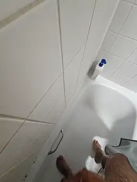 Snapshot of eric69_69 chatting on 09-27-25, 10:48 eric69 69 online show from 09-27-25, 10:48