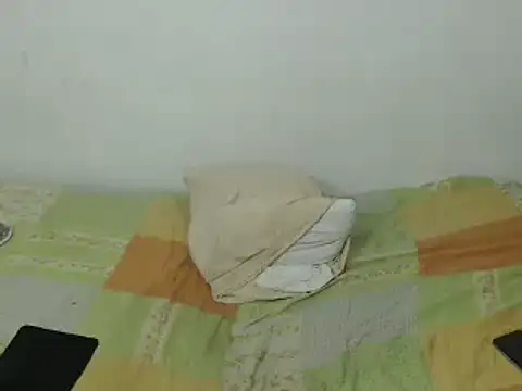 Snapshot of lolitabauer2 chatting on 01-11-25, 01:59 lolitabauer2 online show from 01-11-25, 01:59