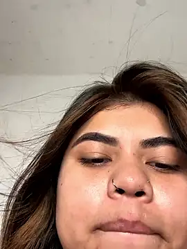 Snapshot of aitana-purple chatting on 03-22-26, 02:15 aitana-purple online show from 03-22-26, 02:15