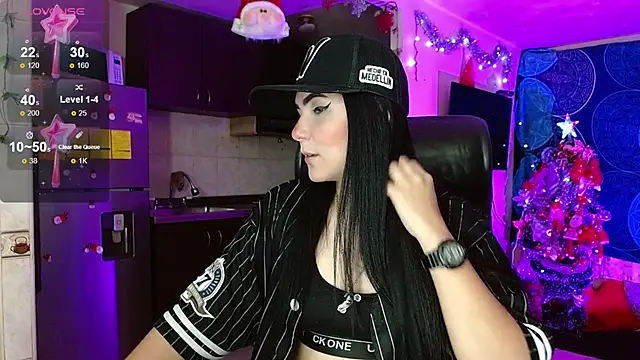 Snapshot of BABYFANTASY_1 chatting on 12-24-24, 11:06 BABYFANTASY 1 online show from 12-24-24, 11:06