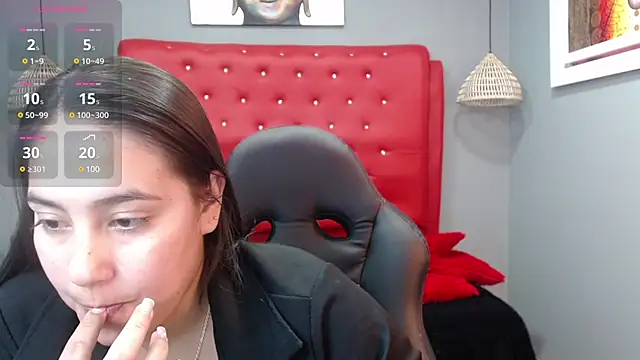 lizzaxs online show from 12-26-24, 08:00