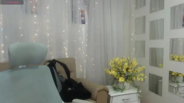 lizzaxs online show from 03-21-25, 07:02