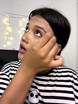 alisson carolina73 online show from 10-26-25, 09:10