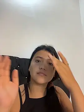 alisson carolina73 online show from 03-25-26, 02:28