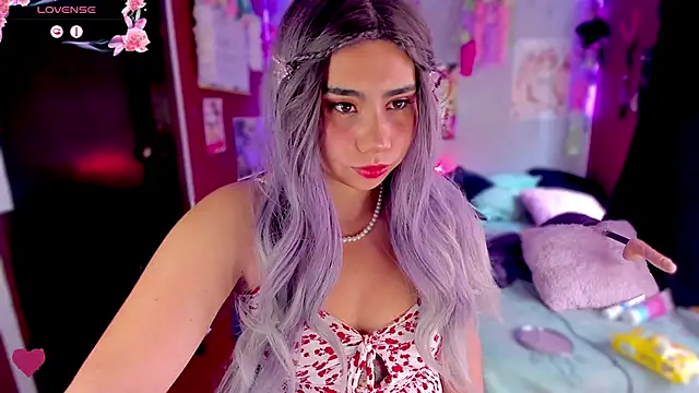 kiki cavilll online show from 02-10-25, 02:37