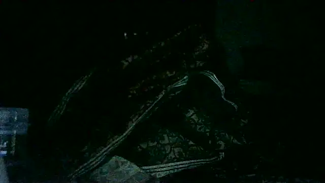 Snapshot of DI4MOND_FIR3 chatting on 10-06-25, 11:57 DI4MOND FIR3 online show from 10-06-25, 11:57