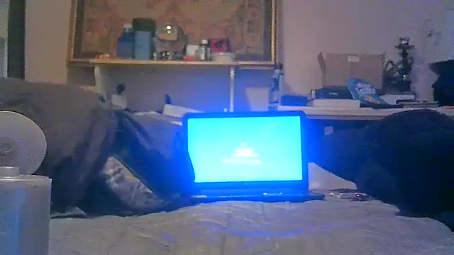 Snapshot of DI4MOND_FIR3 chatting on 10-15-25, 02:50 DI4MOND FIR3 online show from 10-15-25, 02:50