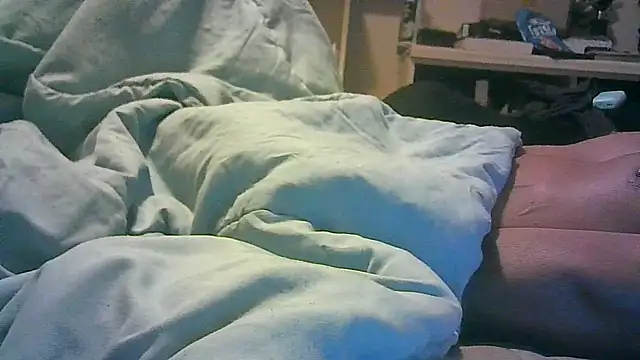 Snapshot of DI4MOND_FIR3 chatting on 10-23-25, 06:13 DI4MOND FIR3 online show from 10-23-25, 06:13