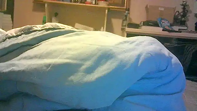 Snapshot of DI4MOND_FIR3 chatting on 10-25-25, 06:32 DI4MOND FIR3 online show from 10-25-25, 06:32