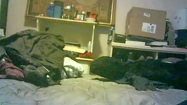 Snapshot of DI4MOND_FIR3 chatting on 11-17-25, 10:32 DI4MOND FIR3 online show from 11-17-25, 10:32