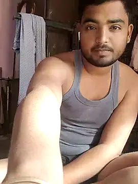 Snapshot of Cuty_dev chatting on 12-20-24, 09:11 Cuty dev online show from 12-20-24, 09:11