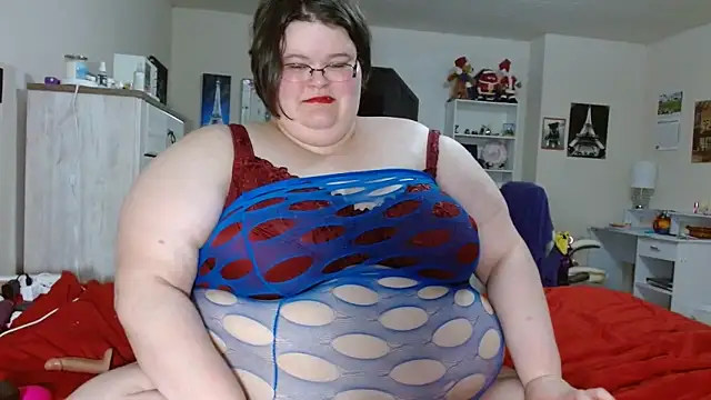 ChristineLusst online show from 03-12-25, 10:05