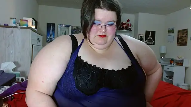 ChristineLusst online show from 03-21-25, 12:17