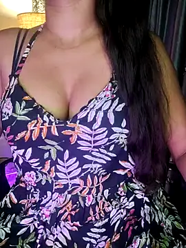 Snapshot of SexyAndHottie chatting on 10-12-25, 04:39 SexyAndHottie online show from 10-12-25, 04:39