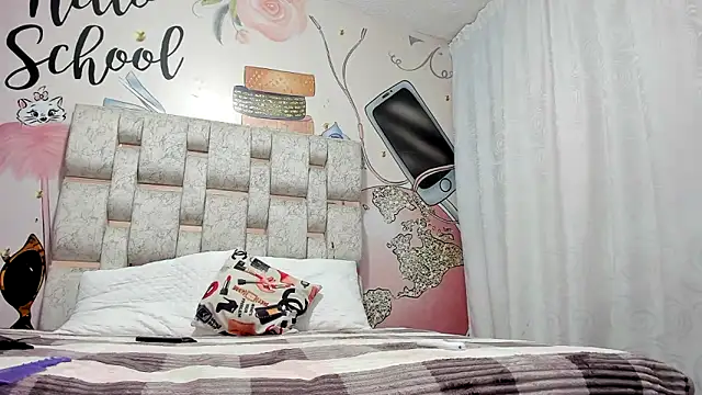 KOURTNEY-- online show from 01-17-25, 01:36