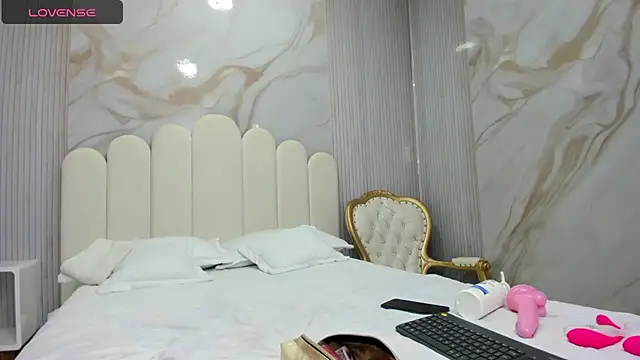 Carohorny4u online show from 03-07-25, 12:23