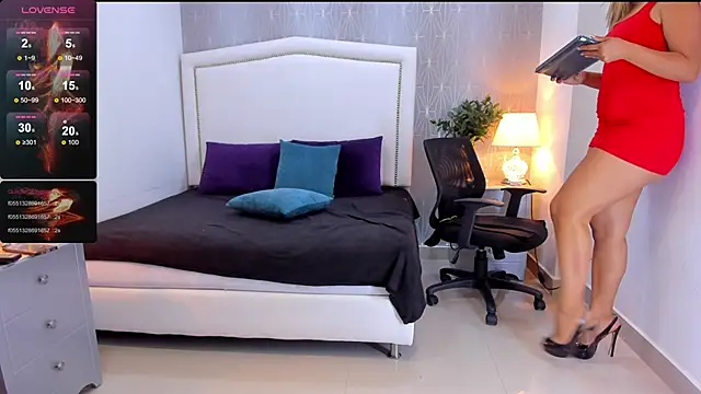 Snapshot of _Peach1_ chatting on 01-28-25, 08:58 Peach1 online show from 01-28-25, 08:58