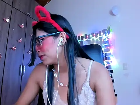  ALLYSON18  online show from 01-09-25, 05:43