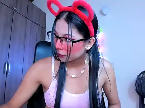  ALLYSON18  online show from 01-11-25, 11:34