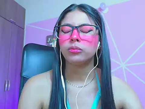  ALLYSON18  online show from 05-11-26, 02:45